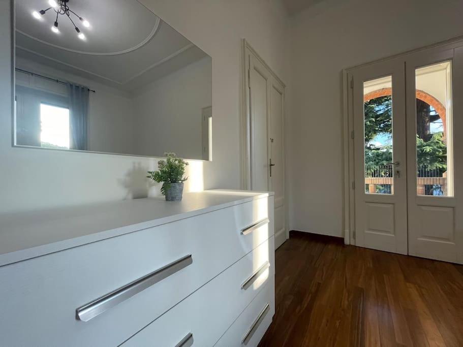 Bg Central President Suite Con Parcheggio - Vista Citta Alta Bergamo Luaran gambar