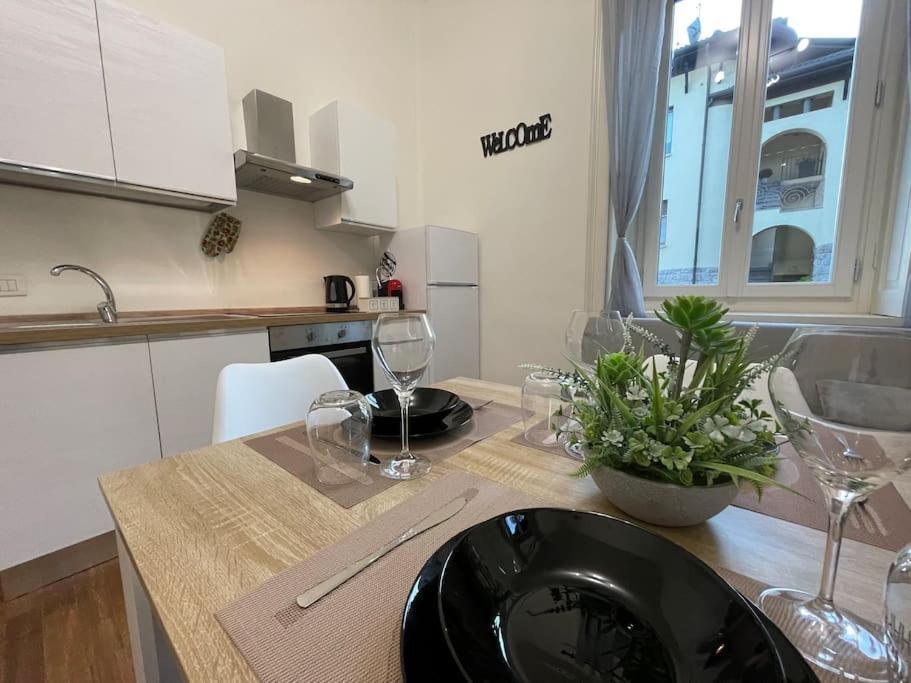 Bg Central President Suite Con Parcheggio - Vista Citta Alta Bergamo Luaran gambar