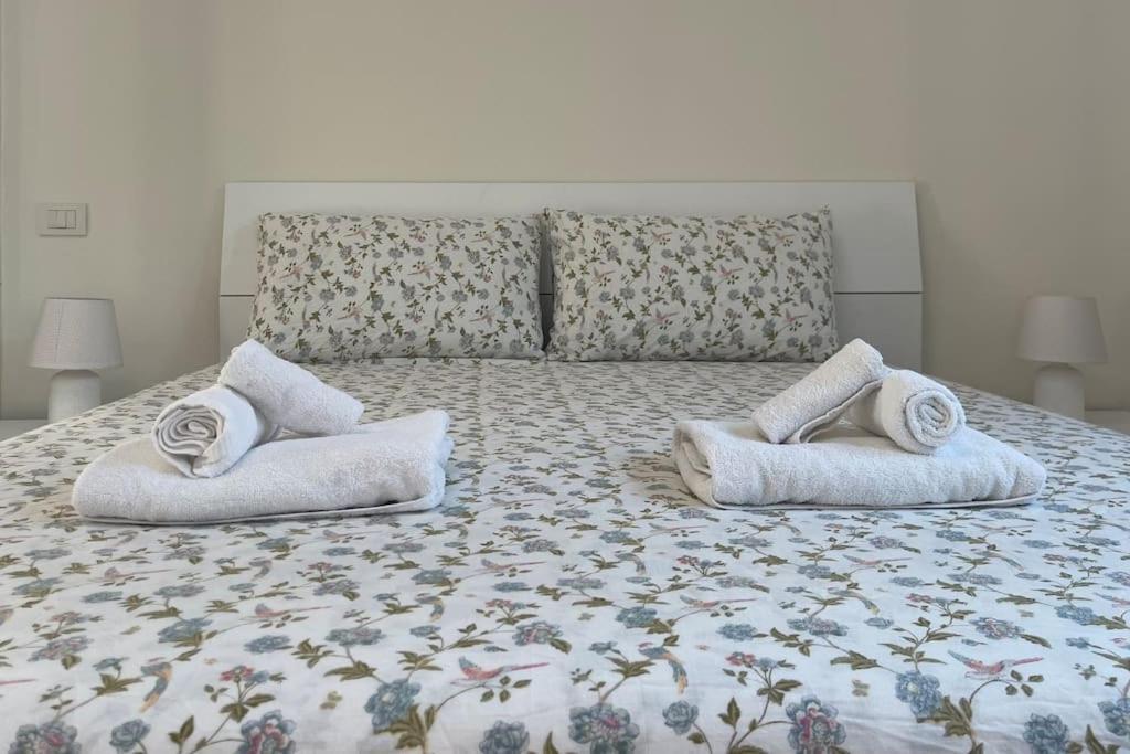 Bg Central President Suite Con Parcheggio - Vista Citta Alta Bergamo Luaran gambar