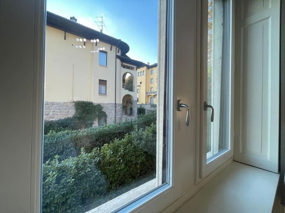 Bg Central President Suite Con Parcheggio - Vista Citta Alta Bergamo Luaran gambar
